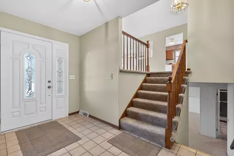 Entry Way - 308 Rustic Ln, Algonquin, IL 60102 photo 1 of 1