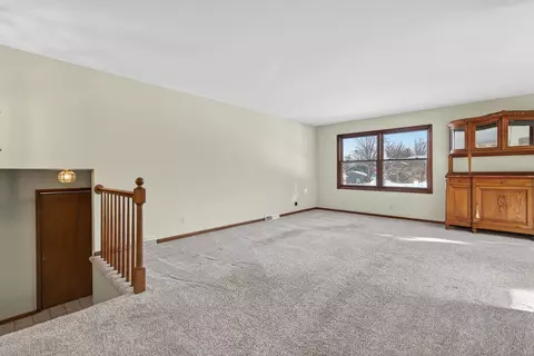 Living - 308 Rustic Ln, Algonquin, IL 60102 photo 1 of 9