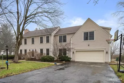 4 N585 Whirlaway Dr, Elburn, IL 60119