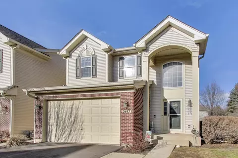 Exterior - 2487 Stonegate Rd, Algonquin, IL 60102 photo 6 of 6