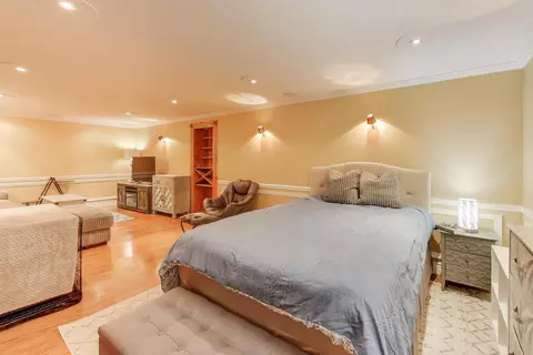 Bedroom - 2487 Stonegate Rd, Algonquin, IL 60102 photo 6 of 7