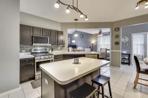 Kitchen - 2487 Stonegate Rd, Algonquin, IL 60102 photo 1 of 2