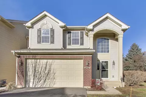 2487 Stonegate Rd, Algonquin, IL 60102