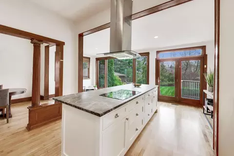 Kitchen - 256 Blackhawk Rd, Riverside, IL 60546 photo 4 of 4