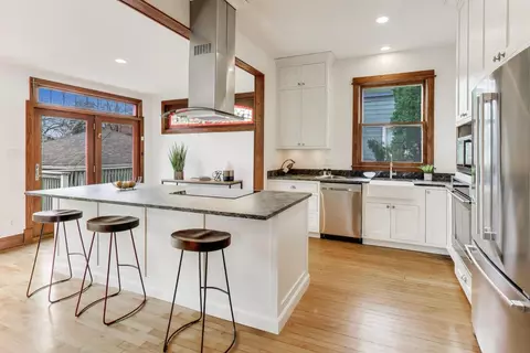 Kitchen - 256 Blackhawk Rd, Riverside, IL 60546 photo 1 of 4
