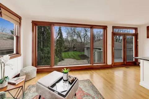 Living - 256 Blackhawk Rd, Riverside, IL 60546 photo 7 of 7