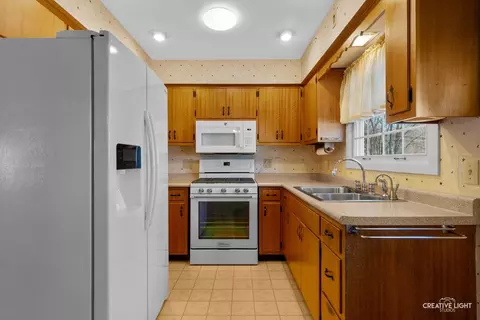 Kitchen - Undisclosed, Aurora, IL 60502 photo 1 of 2