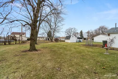 Exterior - Undisclosed, Aurora, IL 60502 photo 2 of 4