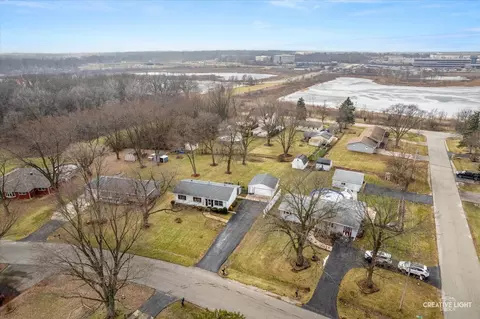 View/Area - Undisclosed, Aurora, IL 60502 photo 2 of 8