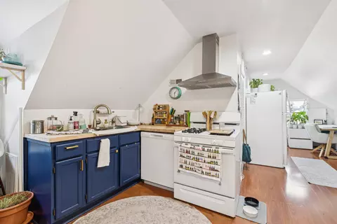1655 N Artesian Ave, Chicago, IL 60647 photo 12