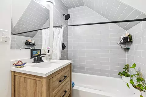 1655 N Artesian Ave, Chicago, IL 60647 photo 31