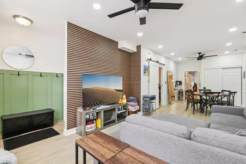 1655 N Artesian Ave, Chicago, IL 60647 photo 3