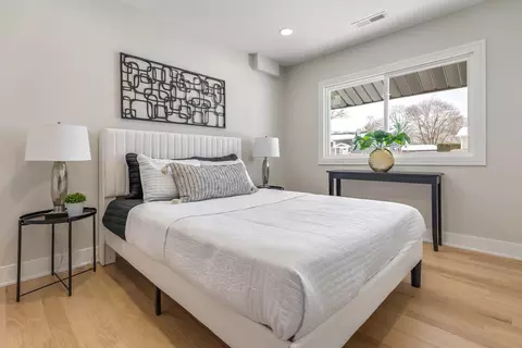 Bedroom - 1485 Jefferson Rd, Hoffman Estates, IL 60169 photo 1 of 4