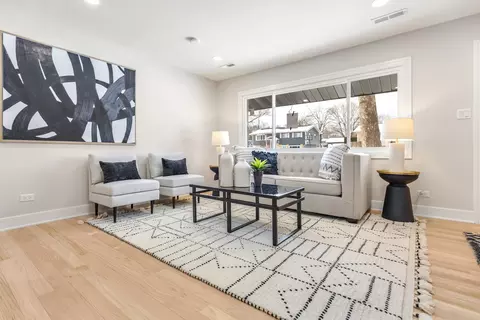 Living - 1485 Jefferson Rd, Hoffman Estates, IL 60169 photo 1 of 1