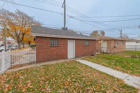 Exterior - 300 E 107th St, Chicago, IL 60628 photo 5 of 5
