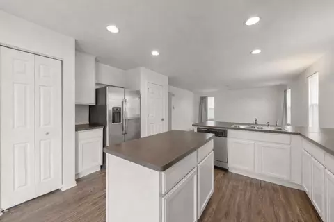 Other - 114 Schmidt Ct, Plano, IL 60545 photo 2 of 3