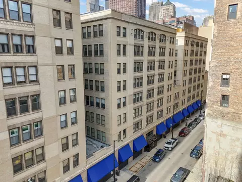 640 S Federal St #702, Chicago, IL 60605