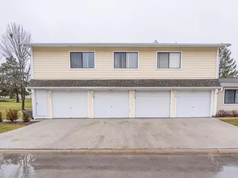 624 Breakers Pt #624, Schaumburg, IL 60194