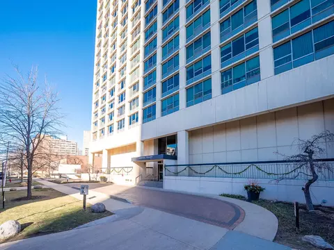 5201 S Cornell Ave #4B, Chicago, IL 60615