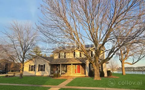 306 N Beringer Cir, Urbana, IL 61802