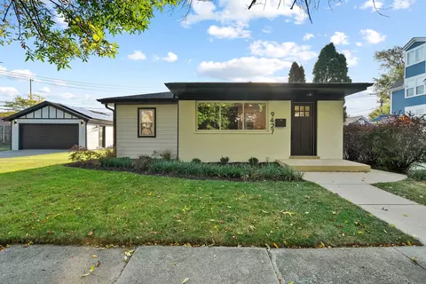 9427 S Charles St, Chicago, IL 60643
