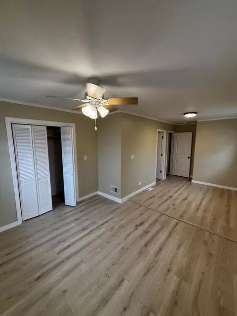 Bedroom - 7722 W 81st Pl, Bridgeview, IL 60455 photo 2 of 2