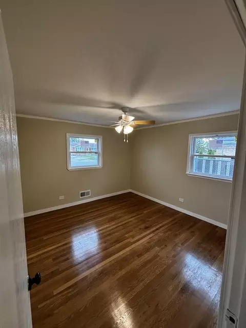 Bedroom - 7722 W 81st Pl, Bridgeview, IL 60455 photo 1 of 2