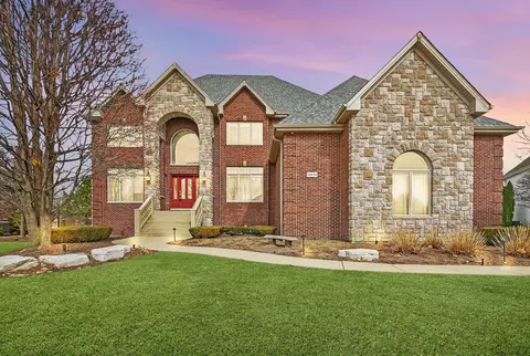 11024 Marilyn Ter, Orland Park, IL 60467