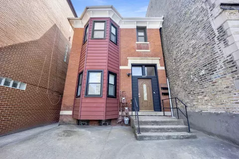 2223 W Taylor St, Chicago, IL 60612