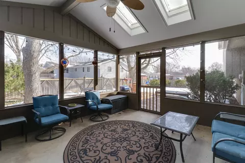 Exterior - 208 Hammitt Dr, Normal, IL 61761 photo 3 of 10