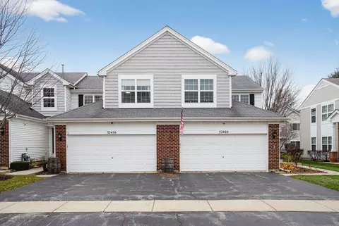 32456 N Mackinac Ln, Lakemoor, IL 60051