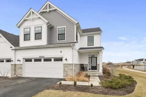 16524 S Winding Creek Ln, Lockport, IL 60441