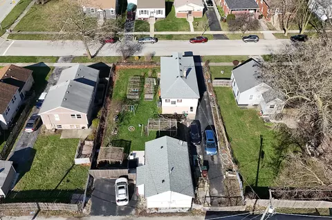View/Area - 17073 Shea Ave, Hazel Crest, IL 60429 photo 3 of 6