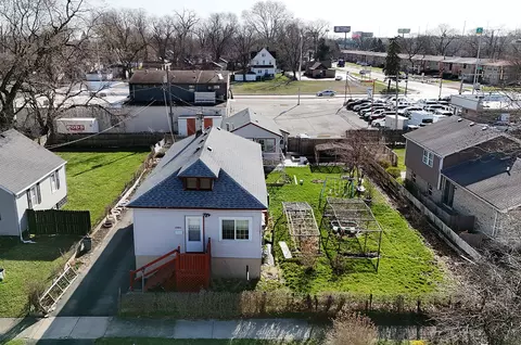View/Area - 17073 Shea Ave, Hazel Crest, IL 60429 photo 4 of 6
