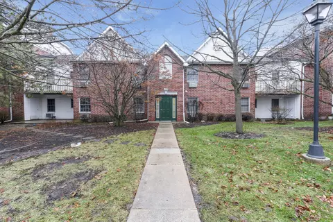 541 Leah Ln #1C, Woodstock, IL 60098