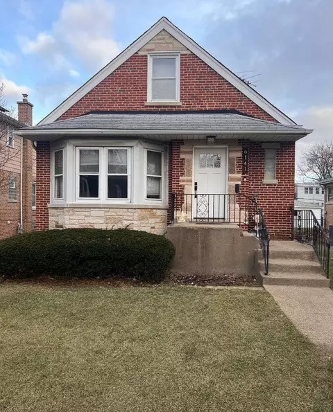 Undisclosed, Chicago, IL 60646