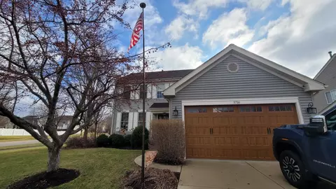 5716 Breezeland Rd, Carpentersville, IL 60110