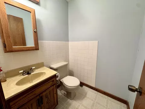 Bath - 304 Staley Dr, Le Roy, IL 61752 photo 1 of 2