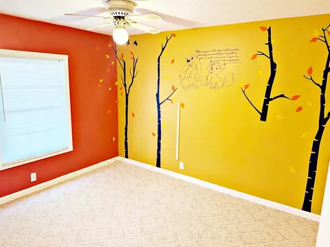 Bedroom - 1062 Cedar Ln, Metropolis, IL 62960 photo 5 of 7