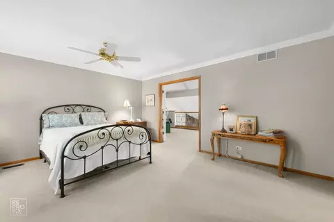 Bedroom - 544 Philip Dr, Bartlett, IL 60103 photo 3 of 3