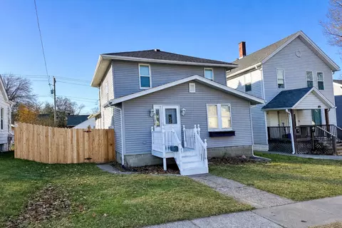 3102 Fair Ave, Davenport, IA 52803