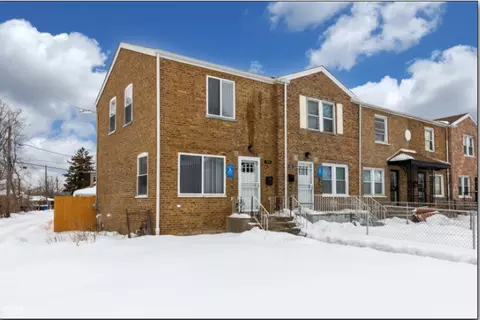 654 E 105th St, Chicago, IL 60628