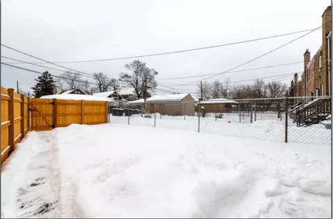 Other - 654 E 105th St, Chicago, IL 60628 photo 1 of 3