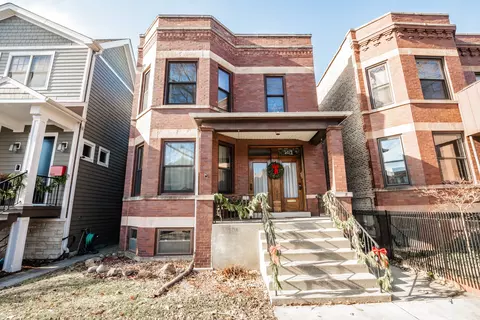 3812 N Oakley Ave, Chicago, IL 60618