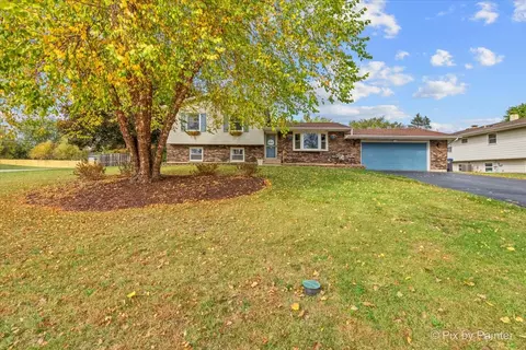 12976 W 28th St, Beach Park, IL 60099