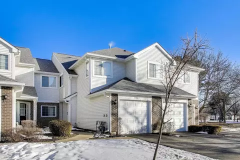 1144 E Cambria North Ln, Lombard, IL 60148