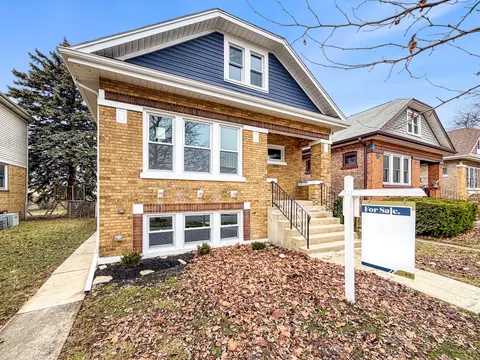 3128 Arthur Ave, Brookfield, IL 60513