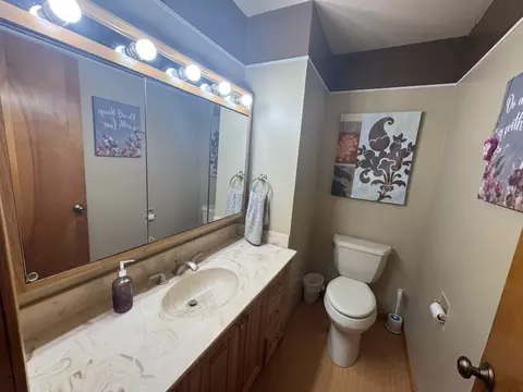 602 Glenwood Dr, Morrison, IL 61270 photo 10