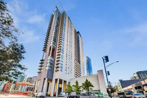737 W Washington Blvd #2307, Chicago, IL 60661