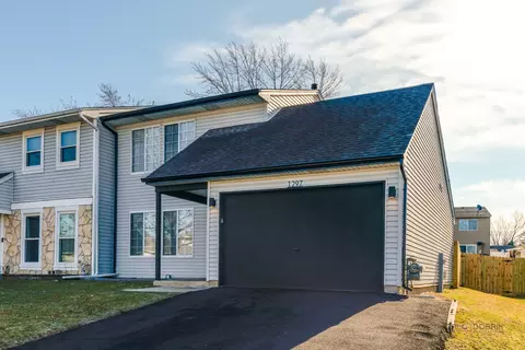 Exterior - Undisclosed, Elgin, IL 60120 photo 3 of 8